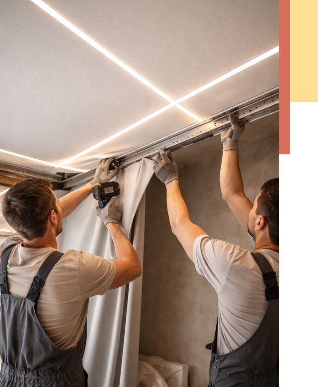 Монтаж натяжного потолка со световыми линиями в Великих Луках от 1240 руб. | ОТДЕЛОЧНИК-Вкл