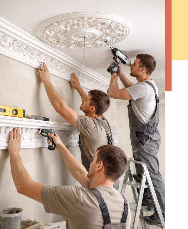 Монтаж лепнины на потолок в Великих Луках от 3308 руб. быстро и недорого | ОТДЕЛОЧНИК-Вкл